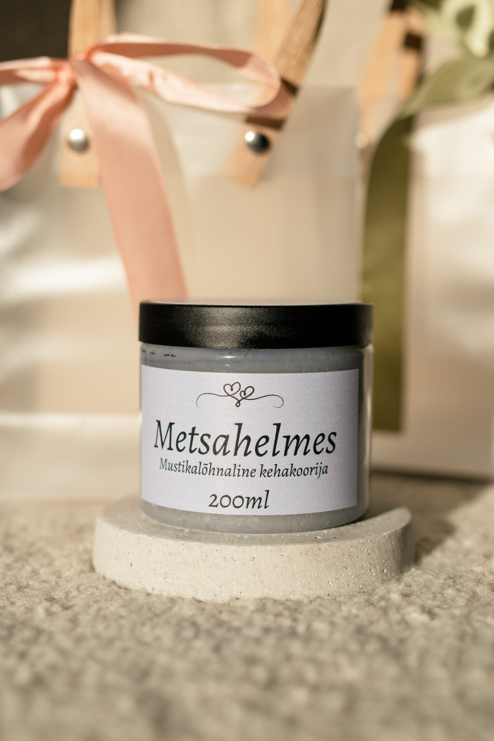 METSAHELMES